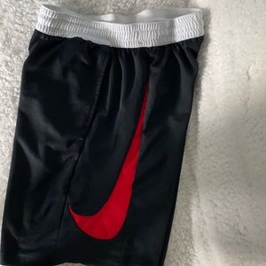 Men’s Nike Dri fit basketball shorts